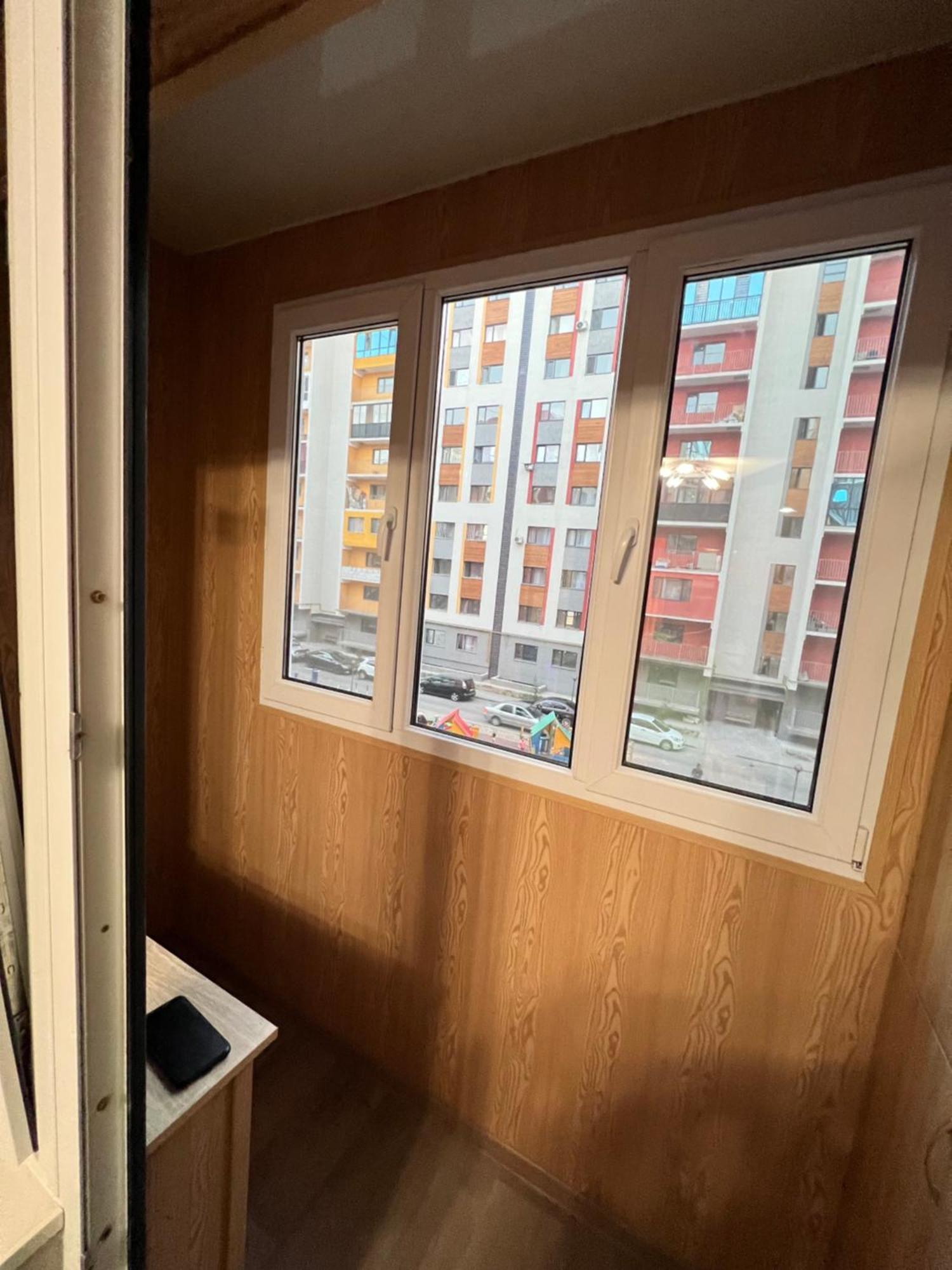 Apartment шикарная студия Almaty